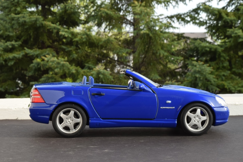 Illustration for article titled Working Top Wednesday: Mercedes Benz SLK 230 Kompressor